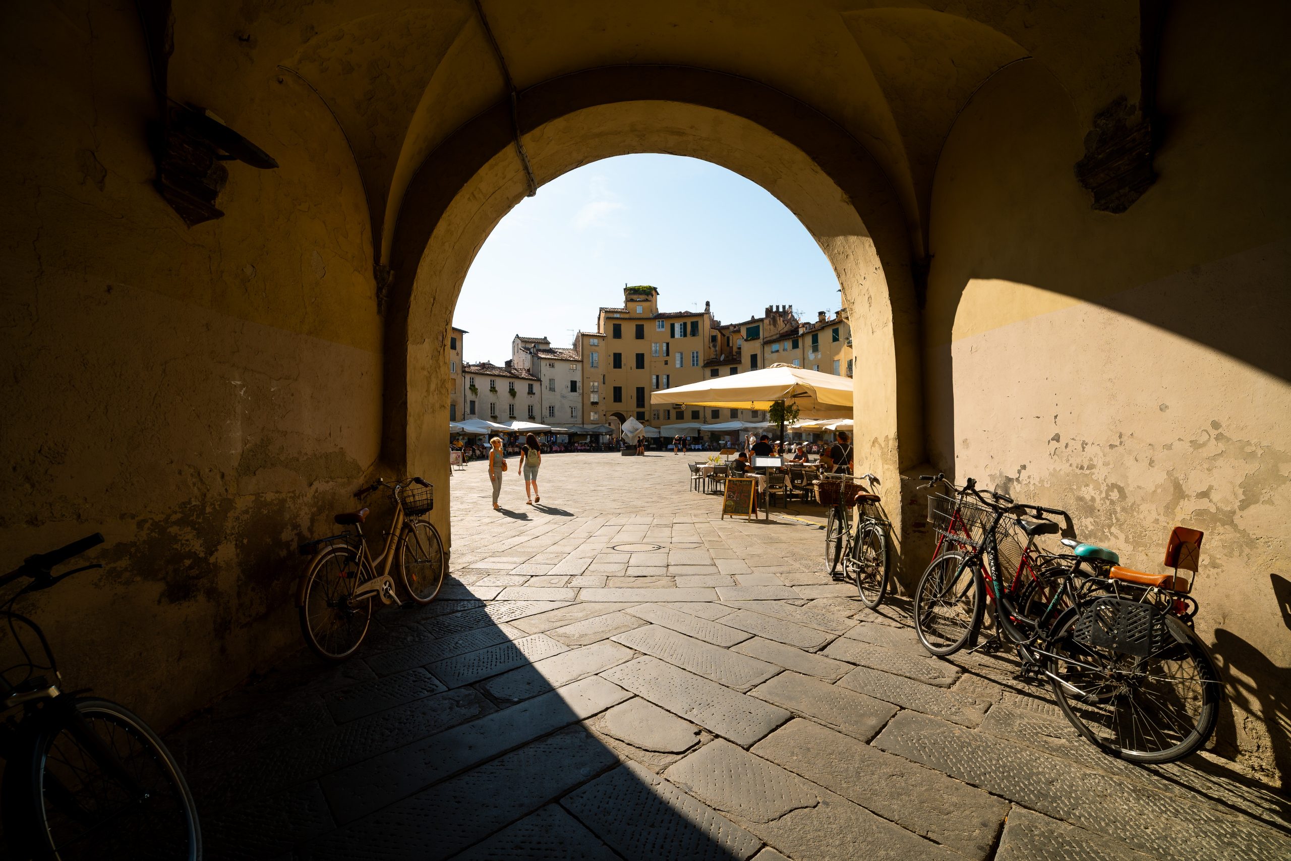 Piazza dell'Anfiteatro di Lucca